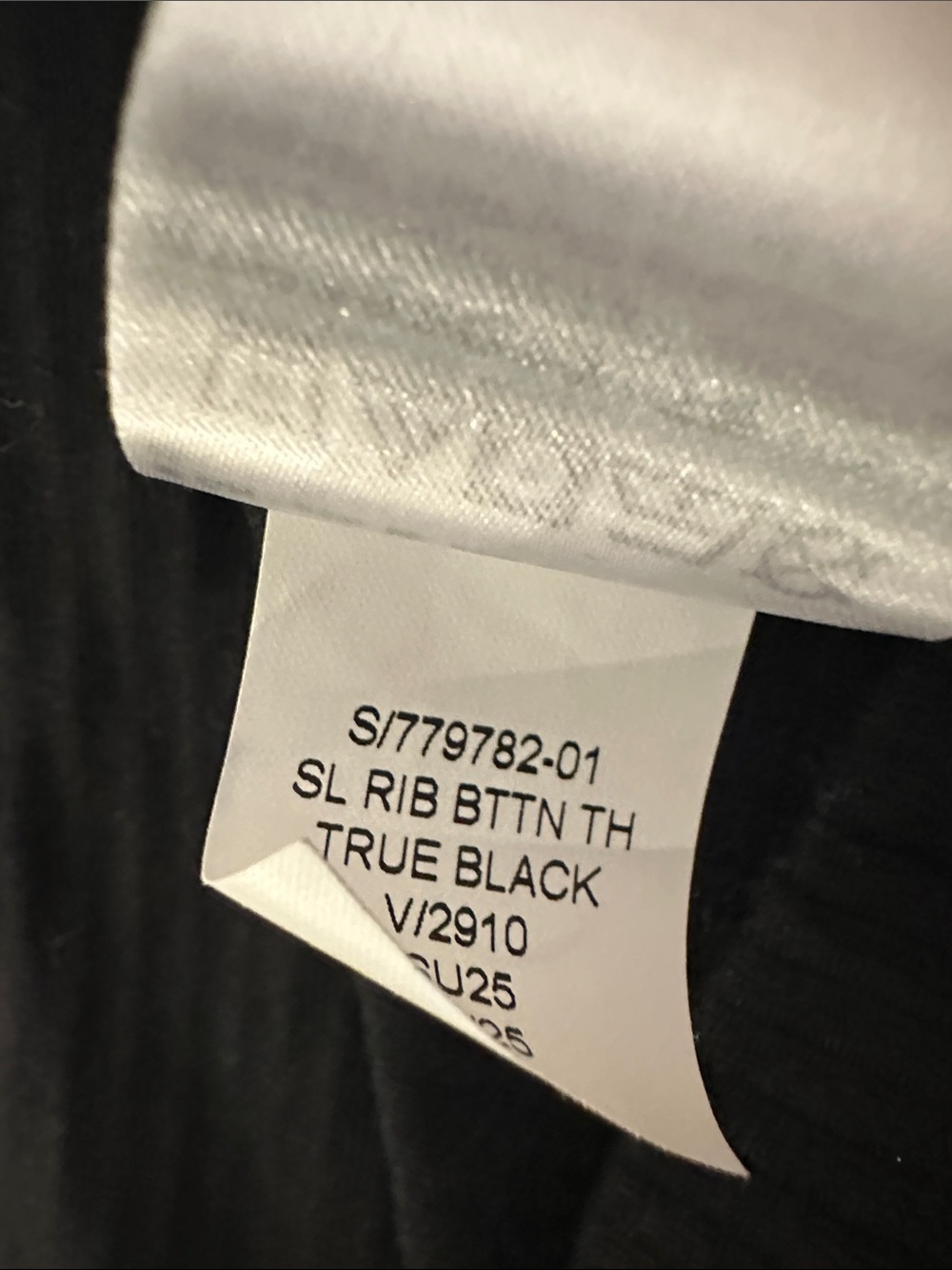 GAP Black Ribbed Button-Front Tank - Picture 5 of 5